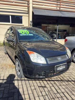 FORD FIESTA 1.6 MPI CLASS SEDAN 8V FLEX 4P MANUAL FORD FIESTA 1.6 MPI CLASS SEDAN 8V FLEX 4P MANUAL